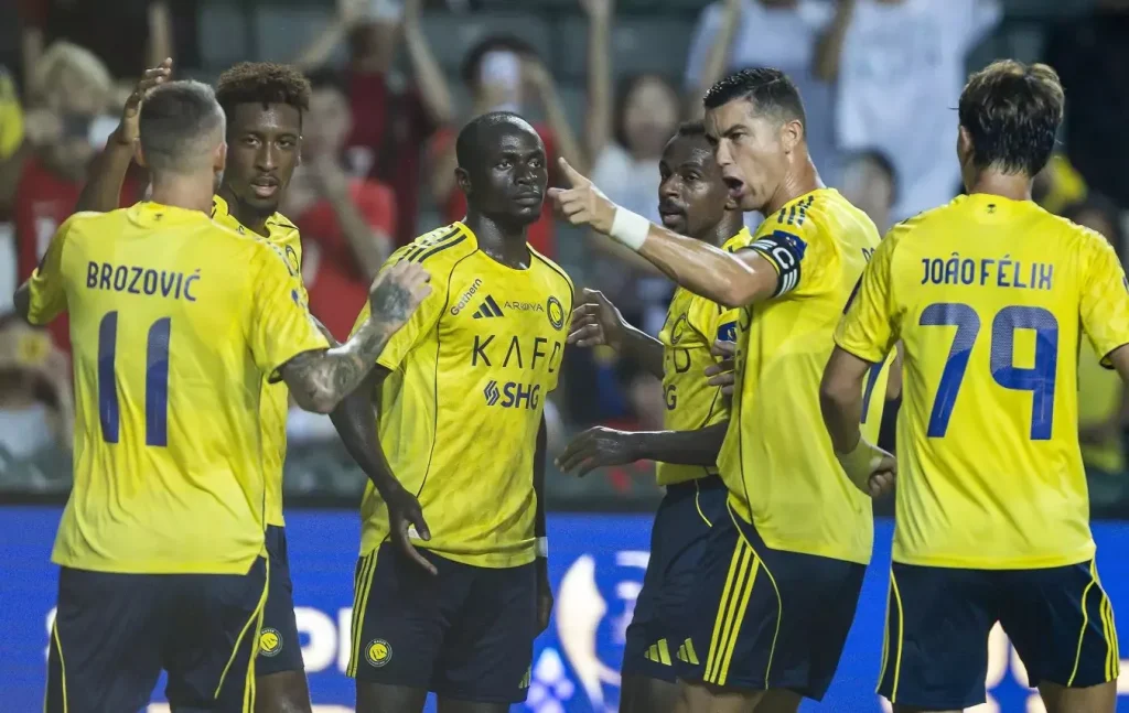 اكتمال كتيبة النصر: عودة الستة الكبار تلهب مواجهة الأهلي في قمة روشن